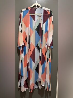 torrid Colorblock Top in Burgundy, Coral, Black, Cream